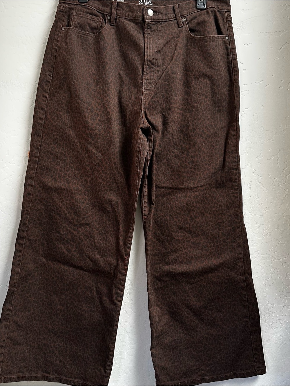 a.n.a High-Rise Wide-Leg Brown Leopard Cheetah Print Denim Jeans Size 18